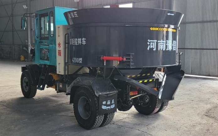 平口混凝土攪拌車(chē)